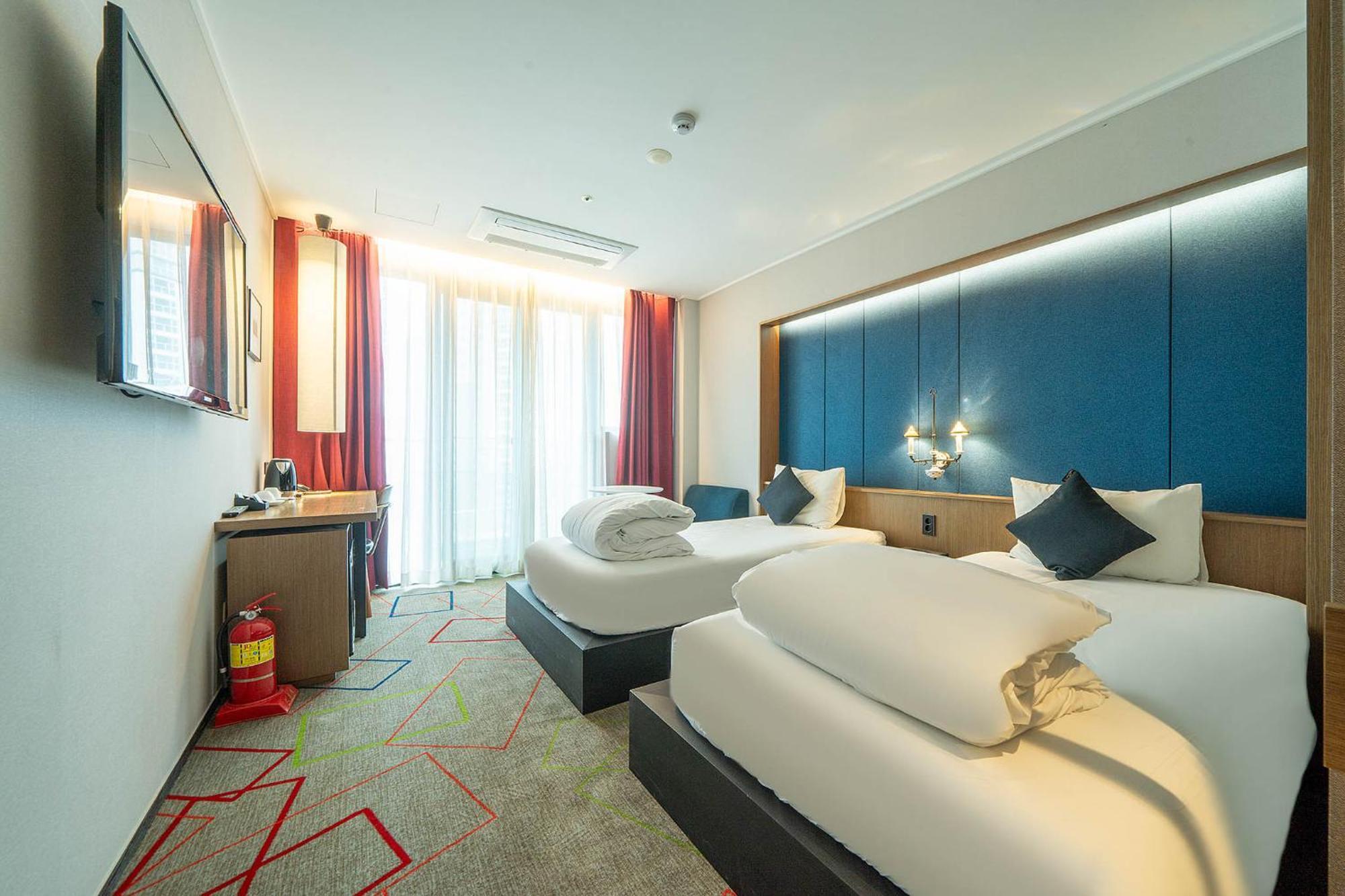 South Vandeco Hotel Busan Eksteriør billede