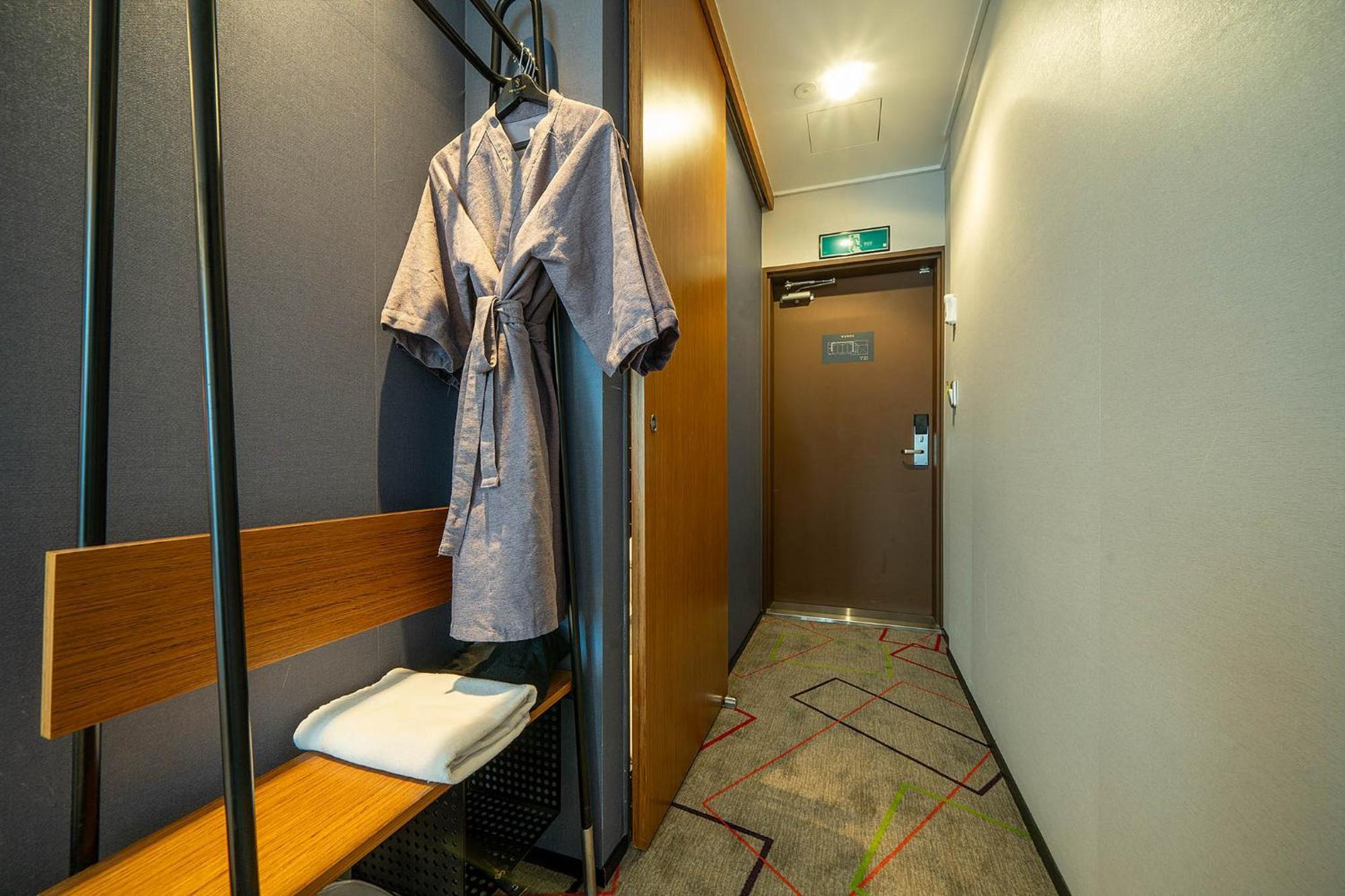 South Vandeco Hotel Busan Eksteriør billede